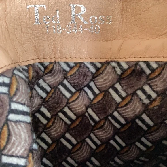 TED ROSS pink velour ankle boots with floral embroidered motif SIZE 40 - Picture 7 of 10